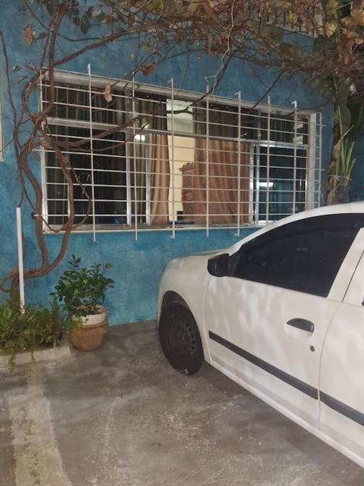 Casa 2 Quartos Centro Bangu * Rio de Janeiro